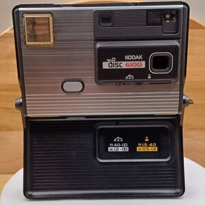 Vintage Kodak Disc 6100 “Close-Up Lens” Legacy Disc Film Camera UNTESTED